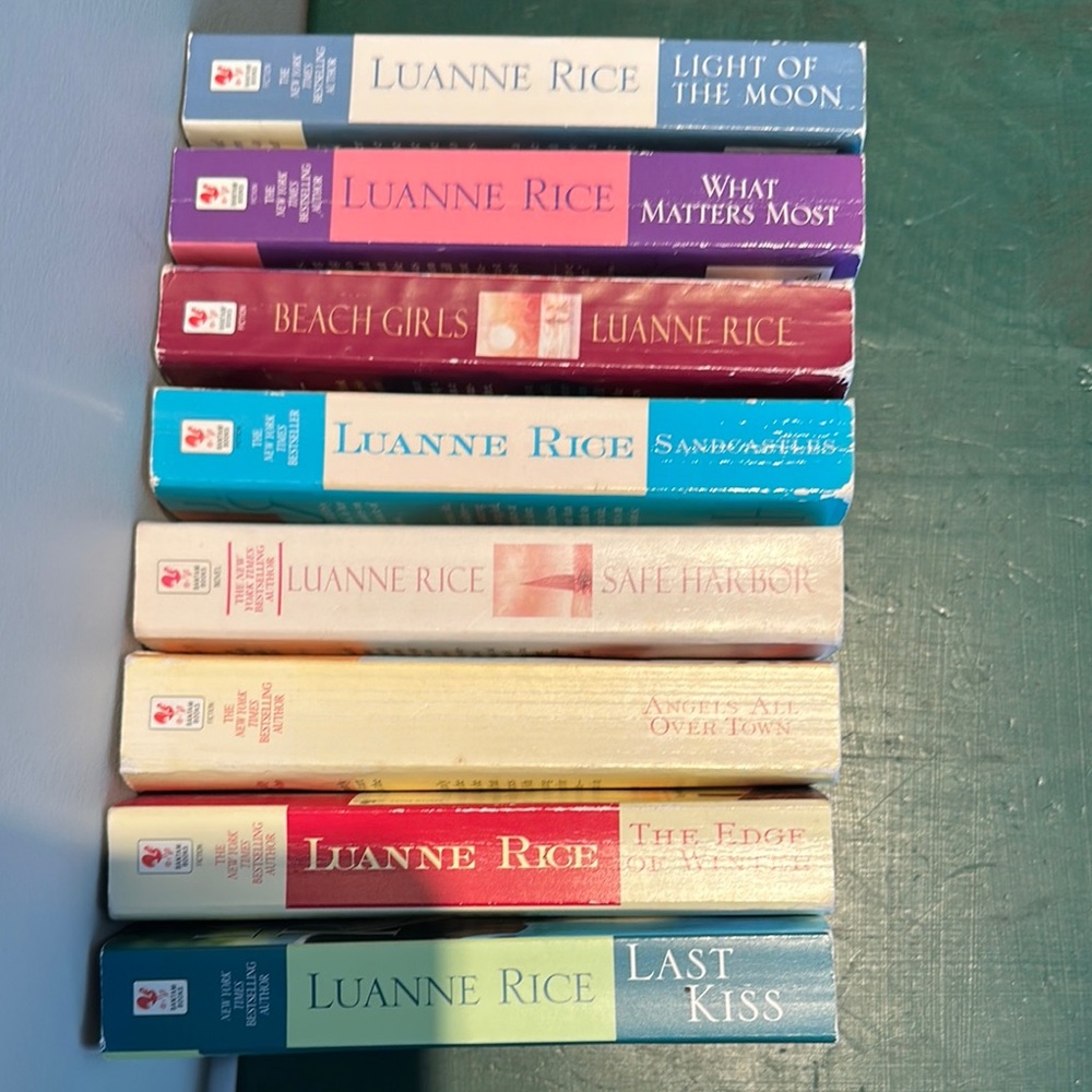 Book Collection - Assorted Covers - Picture 2 of 2